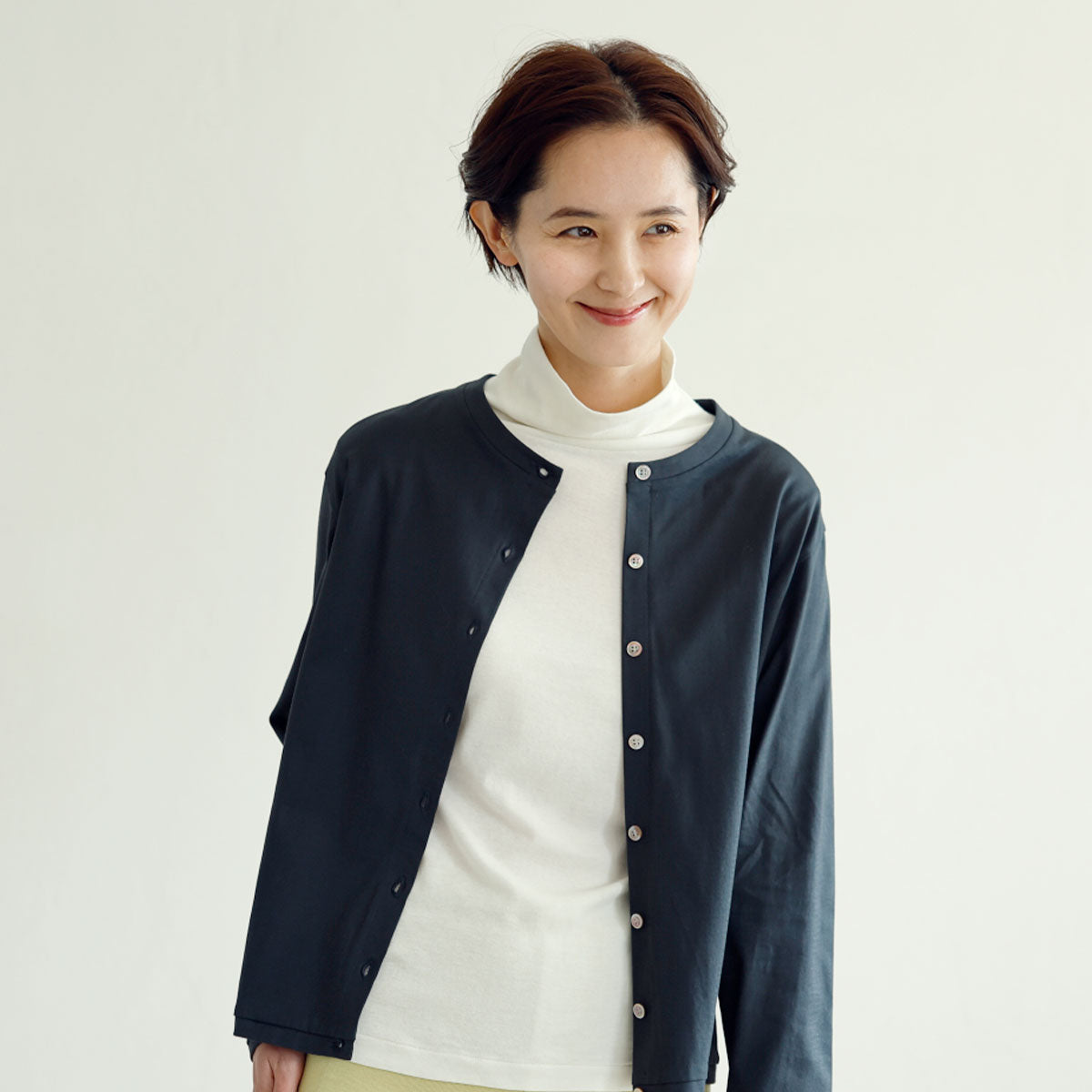 フードテキスタイル タートルネック