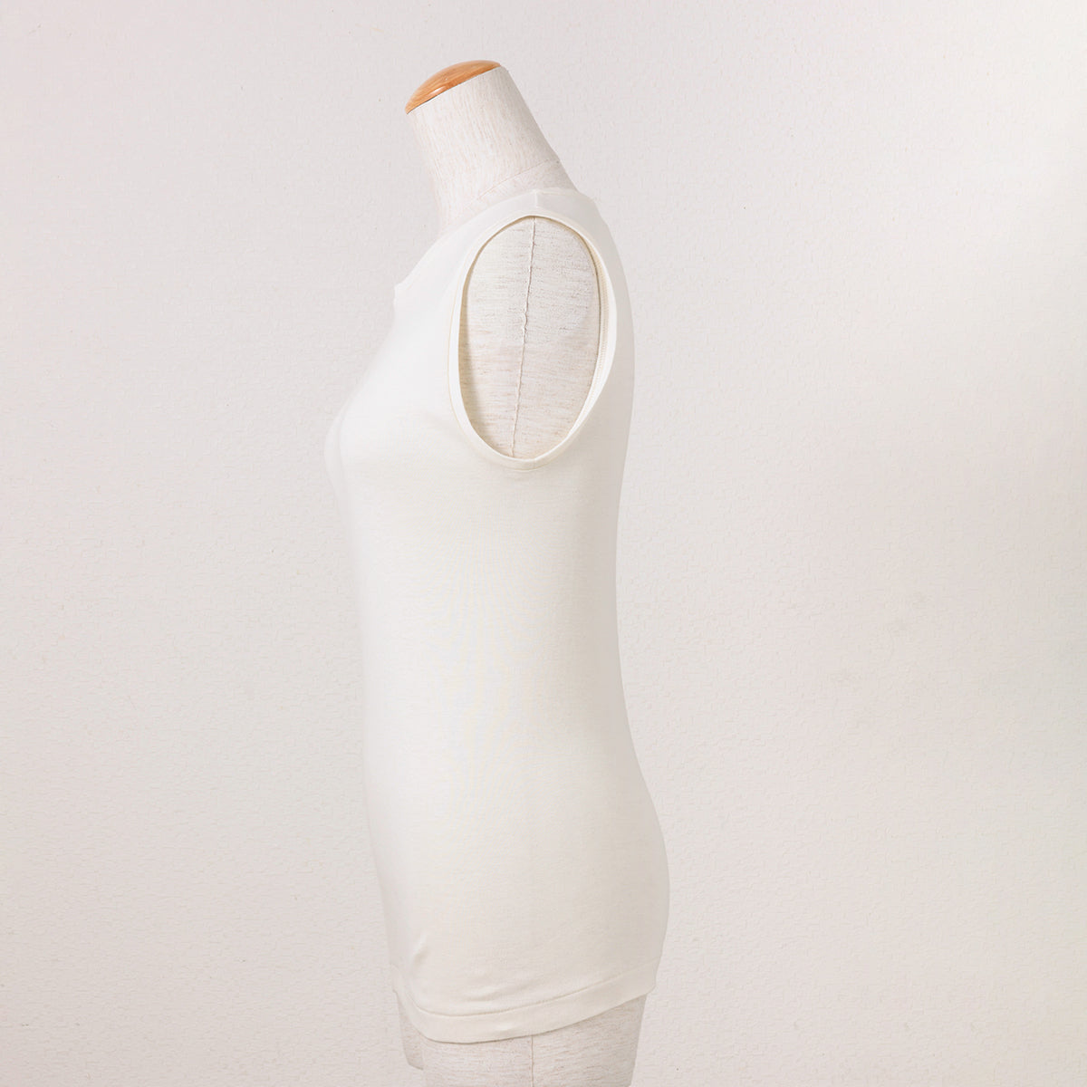 フードテキスタイル スリーブレス