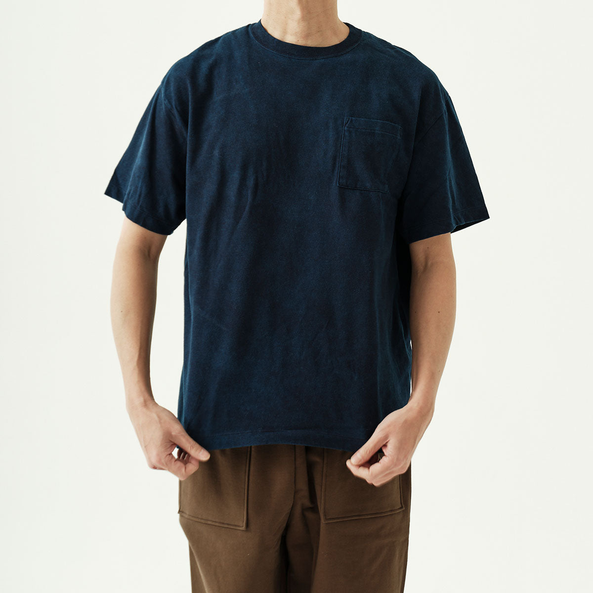 ANGLE 藍染めTシャツ